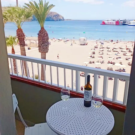 Playa 303 - Views Of The Bay